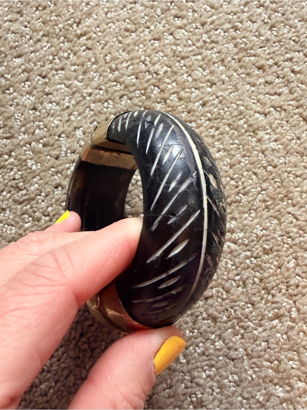 Vintage Heavy Carved Wood Hinged Bangle with Brass Accents made in India - Picture 3 of 12